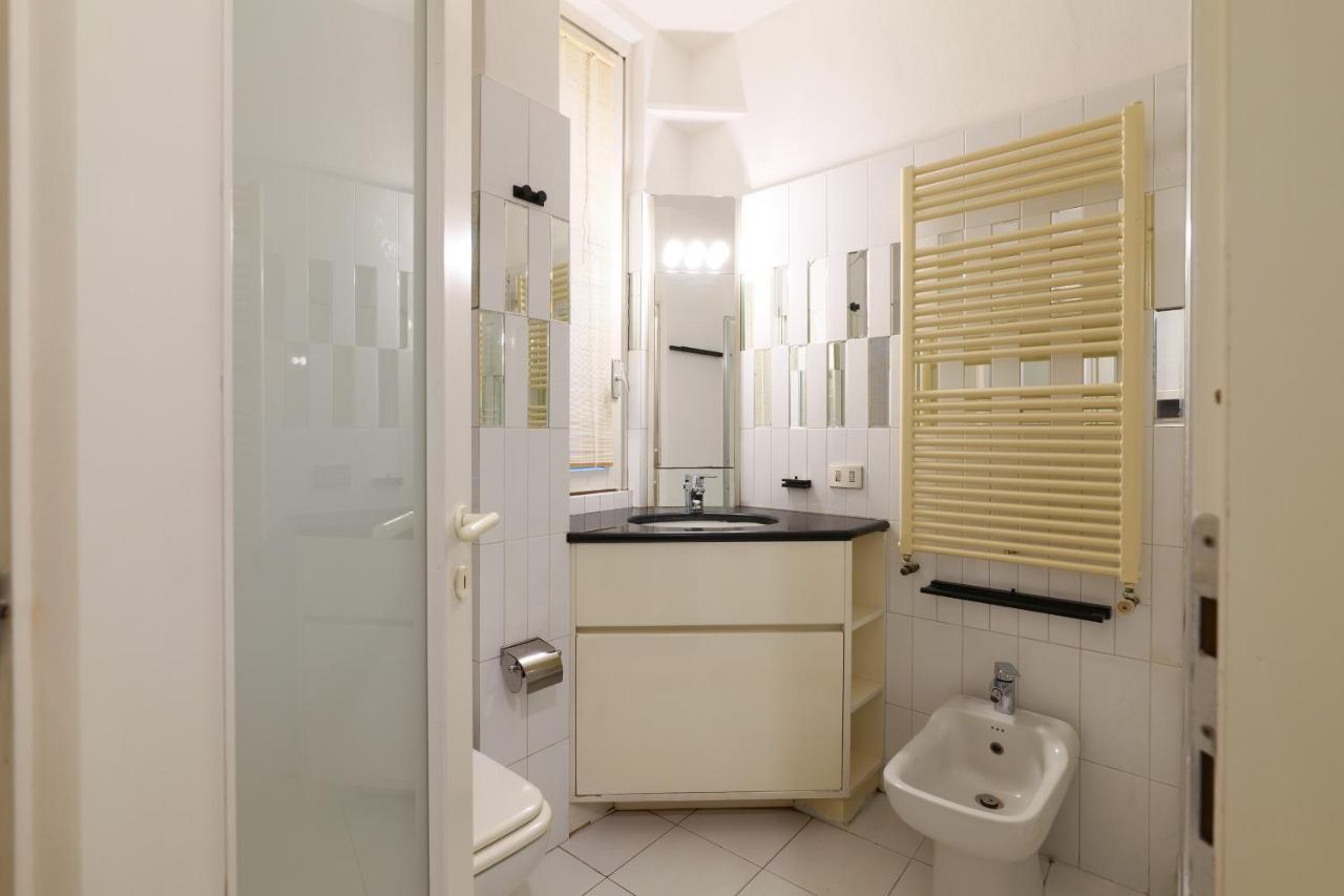Elegant Corso Venezia Terrace Apt Apartment Milan Bagian luar foto